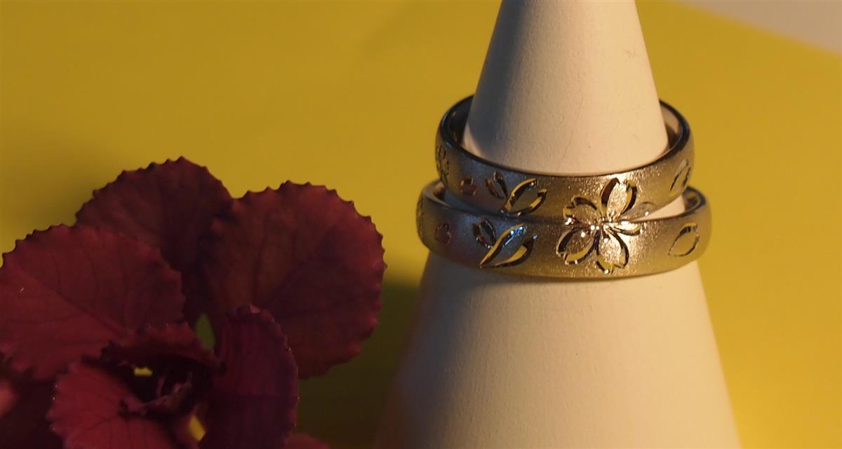 記念に結婚指輪(マリッジリング)を新しく。。。