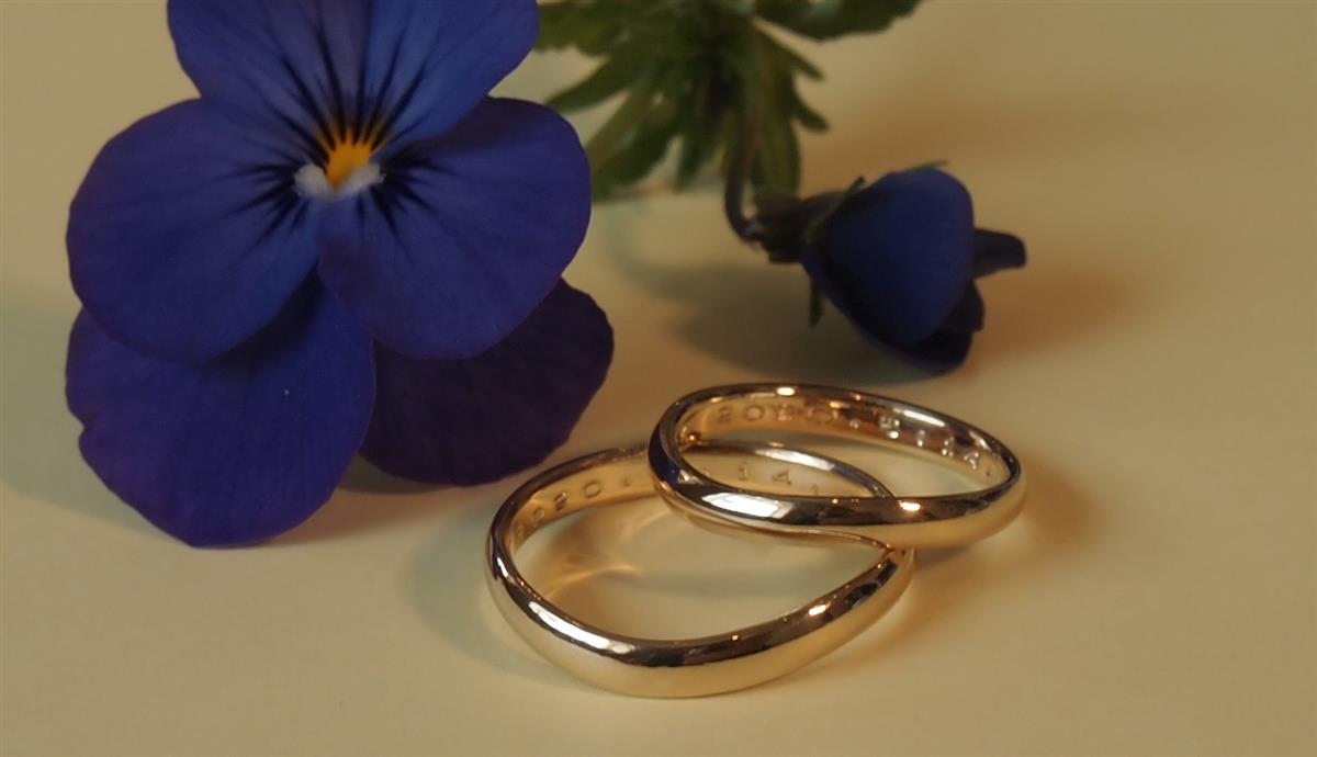 婚約指輪とセット出来る結婚指輪(マリッジリング)の完成。。。